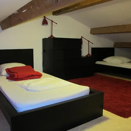 Maison Pour 10 Personnes *